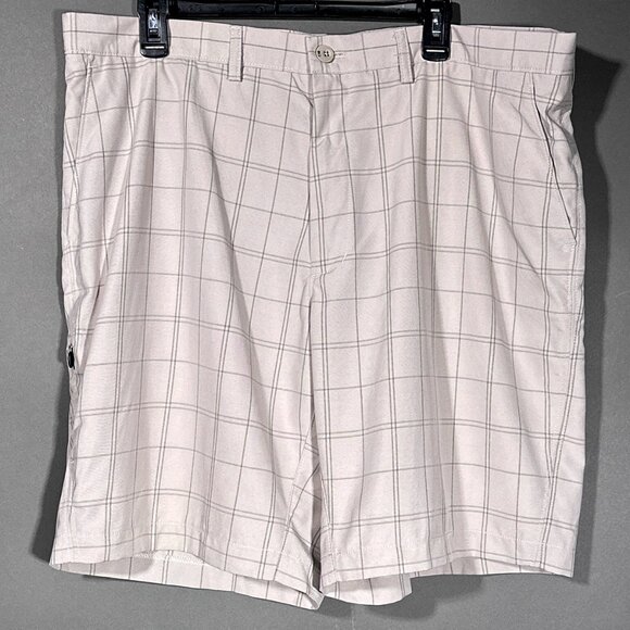 Haggar‎ C18 Plain Front Straight Fit Shorts Size 40W - Picture 1 of 14